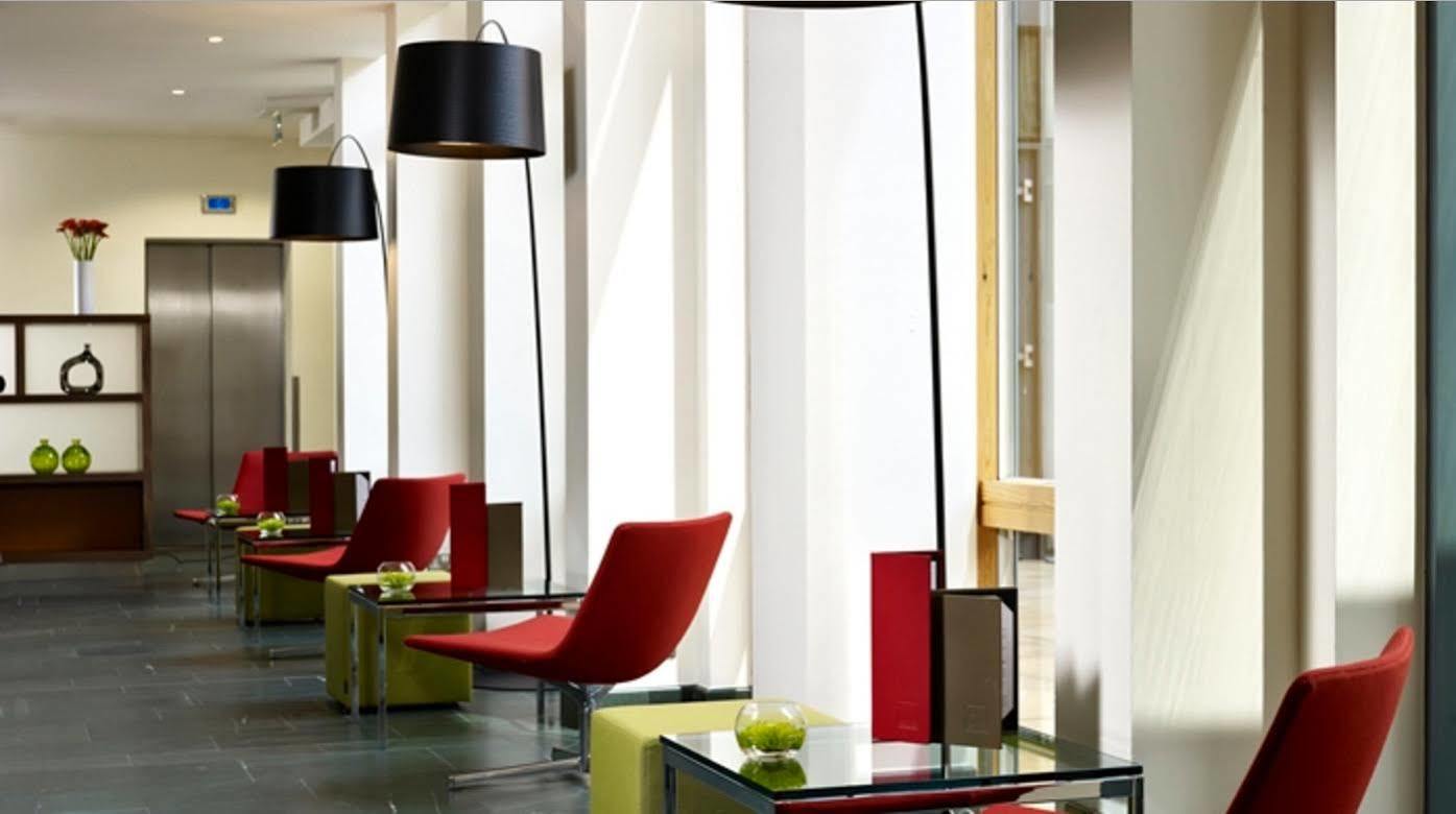 Hilton Garden Inn Ningbo Dış mekan fotoğraf
